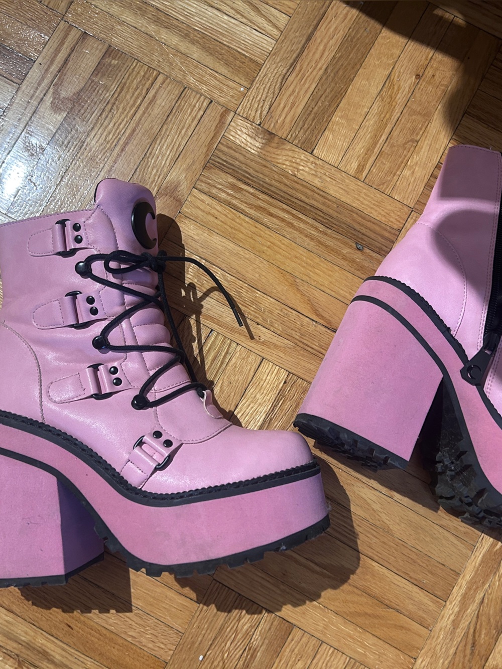 PINK BROOM RIDER BOOTS Killstar - Picture 3 of 6